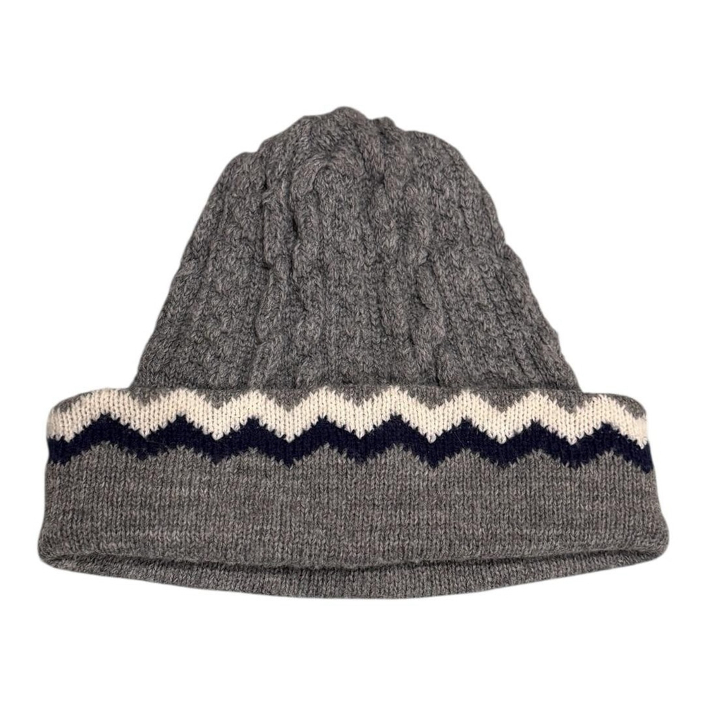 Chic-Mate Hat Beanie Fitted Womens One Size Gray Knit Winter Zigzag Warm Cuffed
